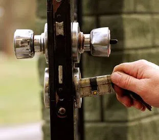 Lock Key Store Houston, TX 713-470-0690 Lock Key Store Houston, TX 713-470-0690 - 13-Re-Key-Locks